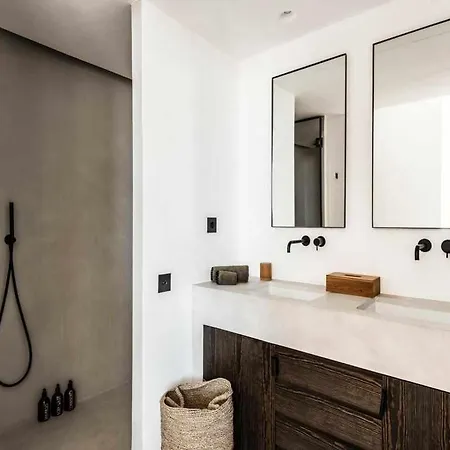 Prestigiosa Con Piscina En Ciutadella Villa *